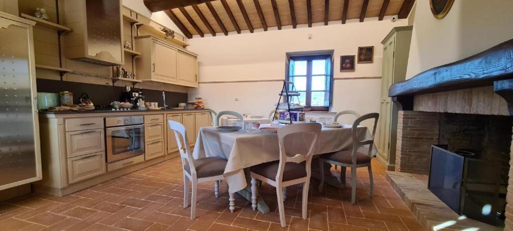 Opera Domini Asisium Bed and Breakfast Torchiagina Exterior foto
